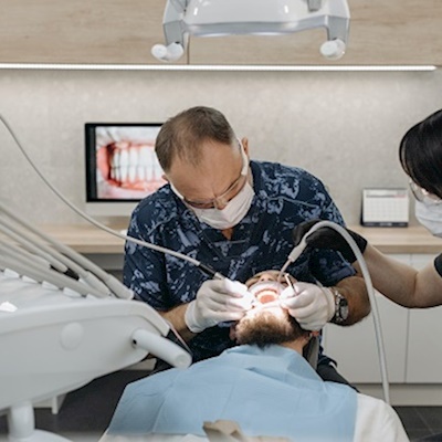 Реставрационная стоматология